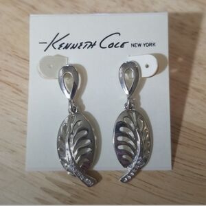 Kenneth Cole- Leaf 🍂 Drop Earrings